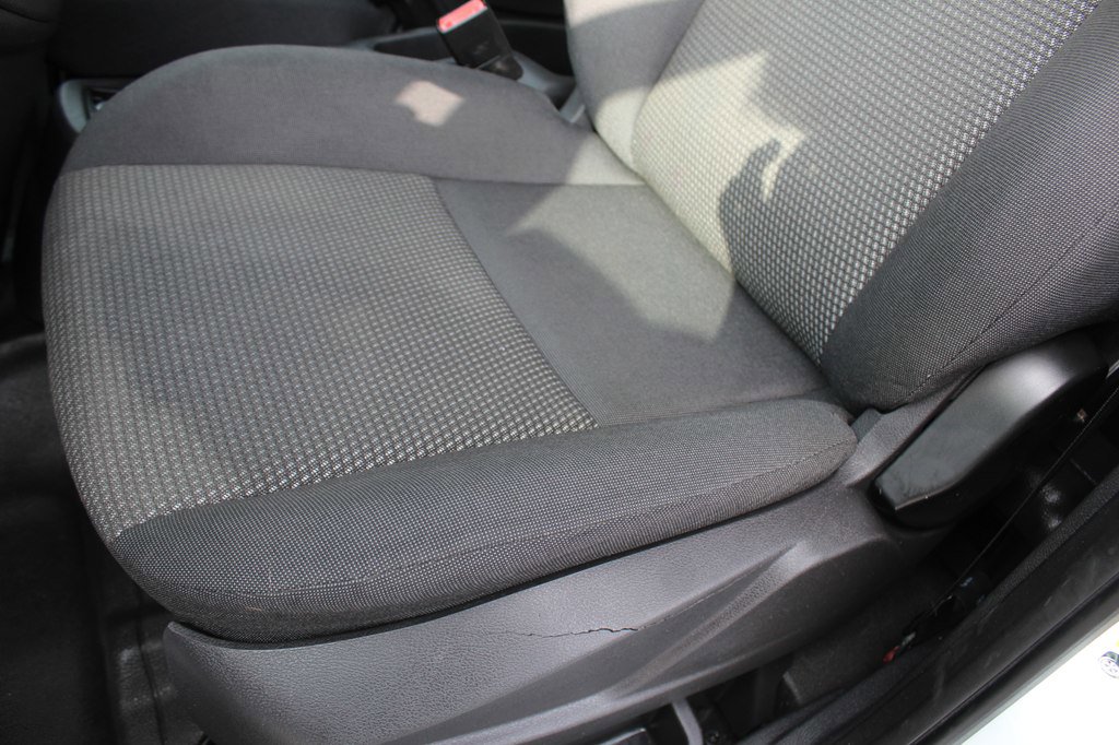 Used 2016 Ford Transit Connect XL image 19