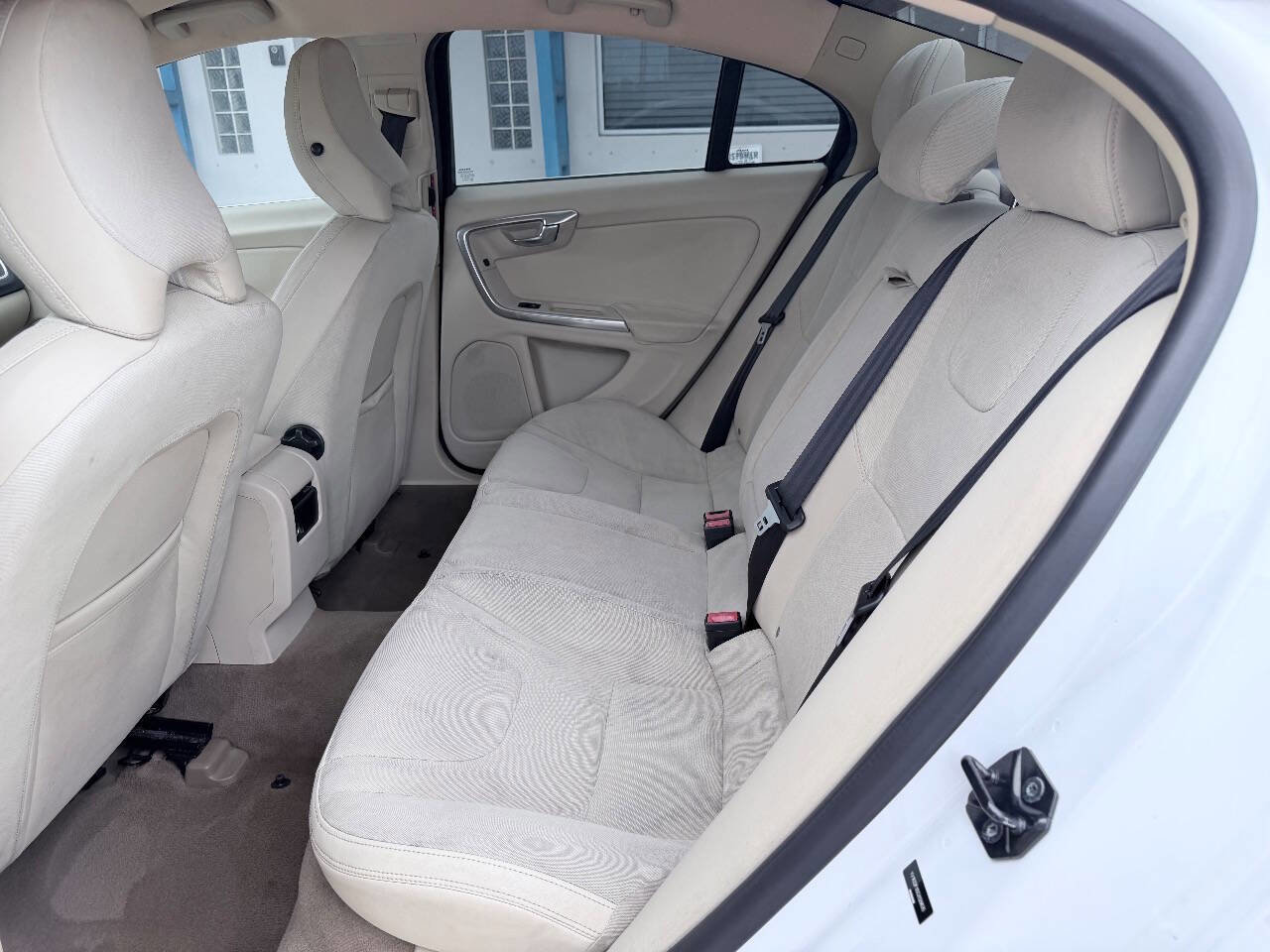 Used 2012 Volvo S60 T5 image 18