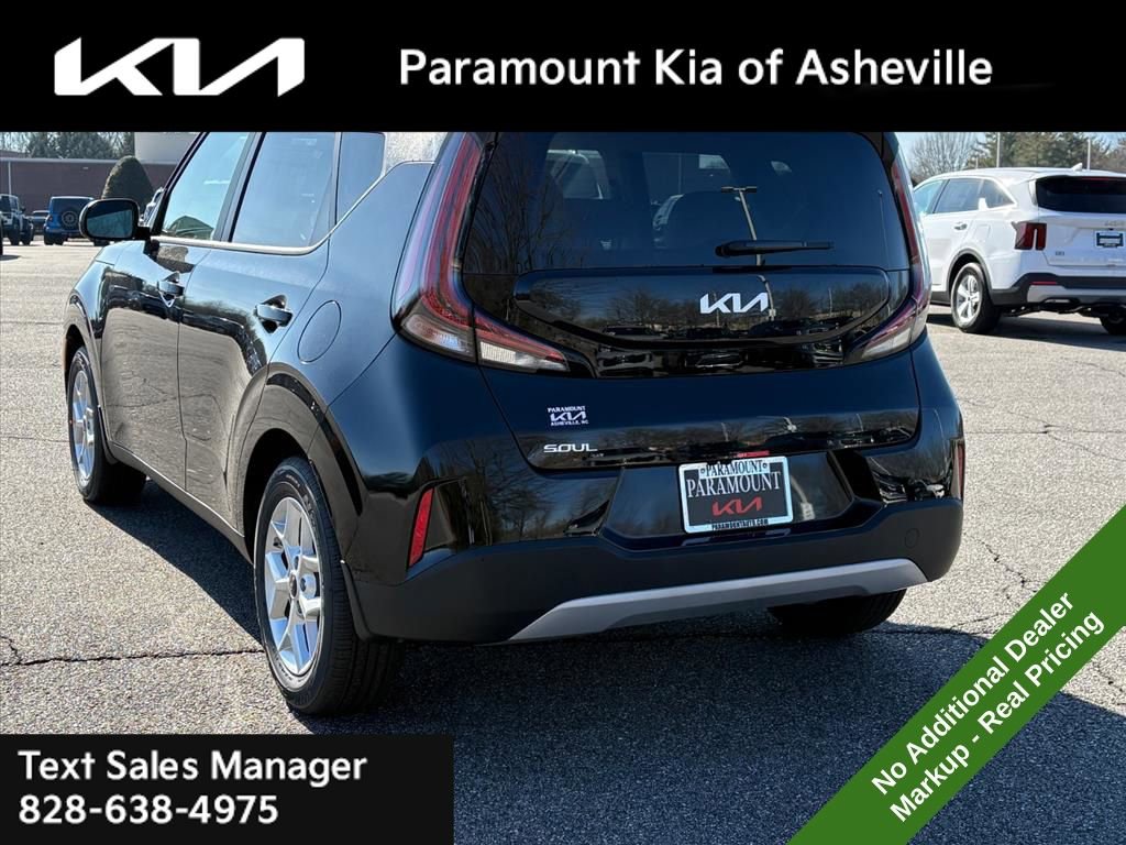New 2025 Kia Soul LX w/ LX Technology Package image 4