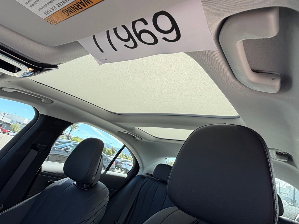 New 2026 Mercedes-Benz E 350 4MATIC Sedan image 20