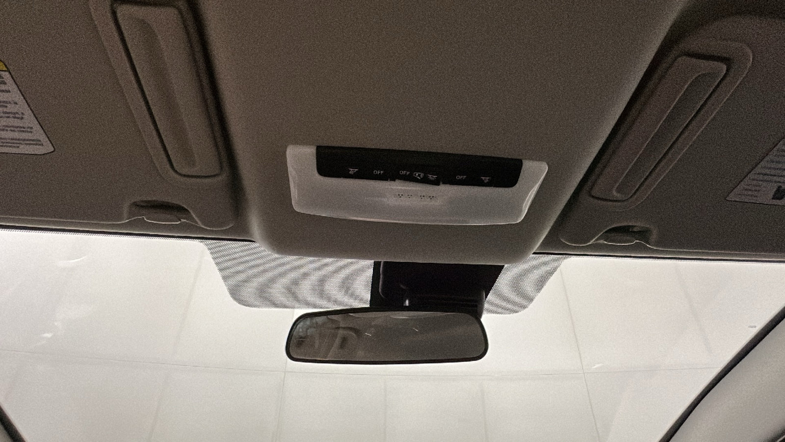 Used 2025 Nissan Versa S w/ Trunk Package FWD image 28