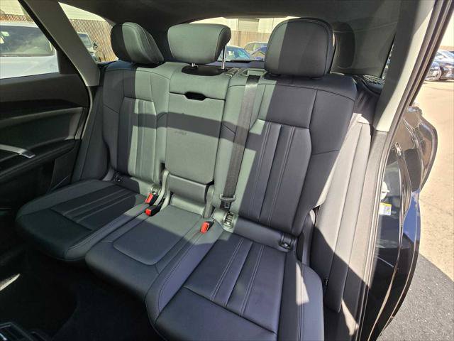 Certified 2025 Audi Q5 Premium w/ Premium Plus AWD/4WD image 17