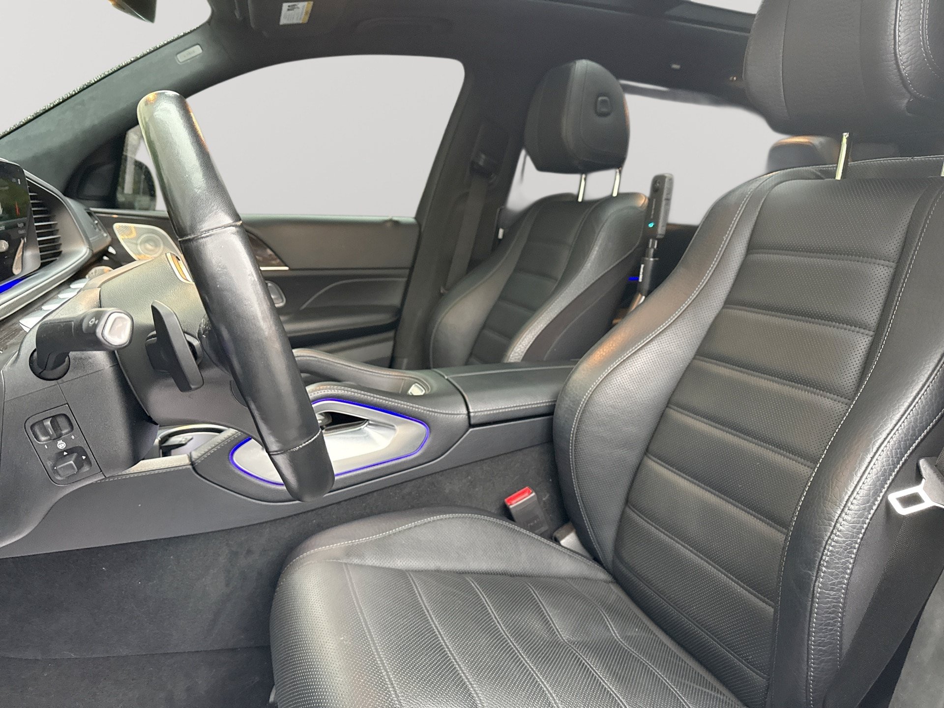 Used 2021 Mercedes-Benz GLS 580 4MATIC image 13