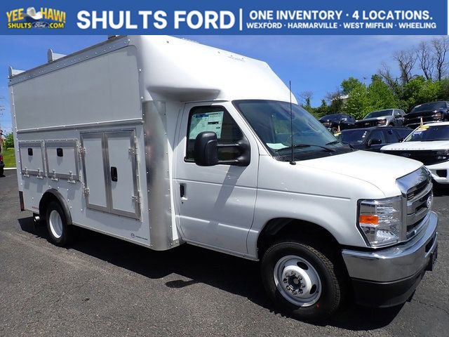 New 2027 Ford E-450 and Econoline 450 Super Duty w/ Power Equipment Group RWD image 14