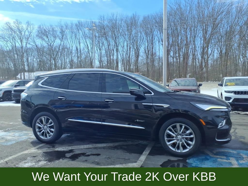 Used 2023 Buick Enclave Avenir w/ Avenir Technology Package image 5