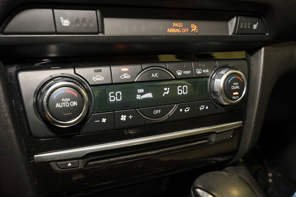 Used 2017 MAZDA MAZDA6 Touring w/ Touring Premium Package image 15