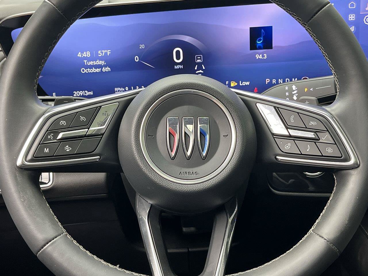 Certified 2024 Buick Envision Avenir AWD/4WD image 16