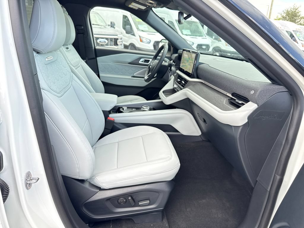New 2027 Ford Explorer Platinum AWD/4WD image 23