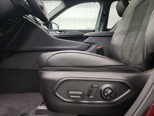 New 2025 Jeep Grand Cherokee Altitude image 15