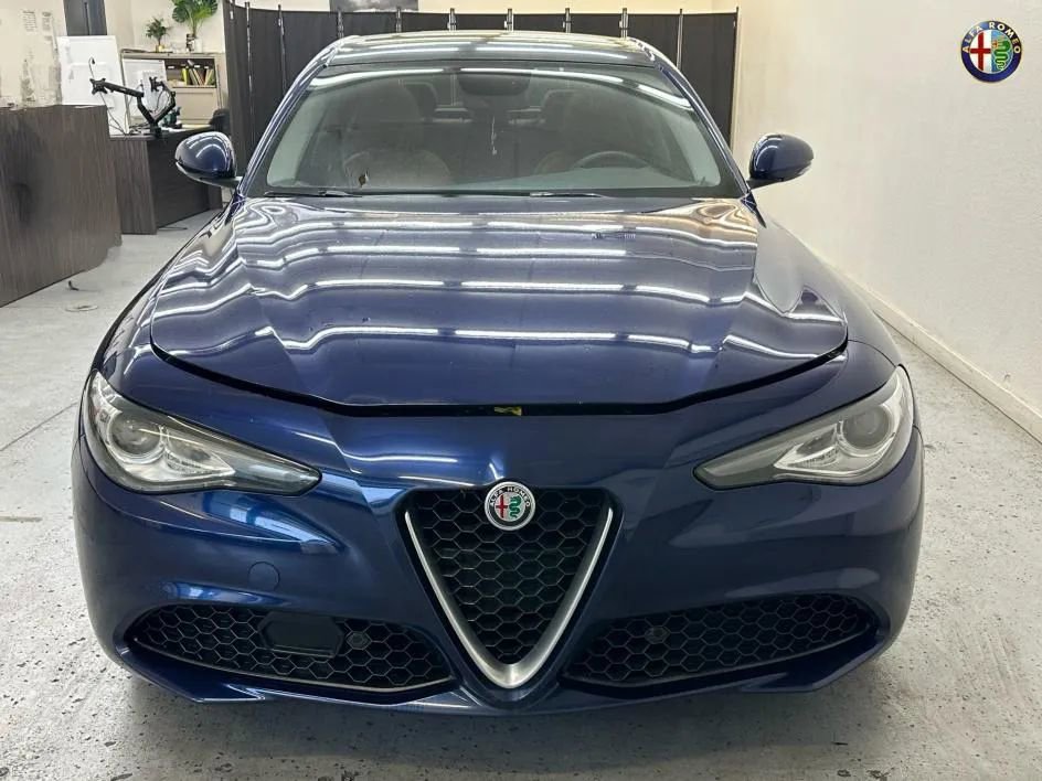 Used 2017 Alfa Romeo Giulia Ti w/ Leather Package image 2