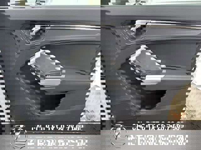 Used 2025 Audi Q3 2.0T Premium image 12