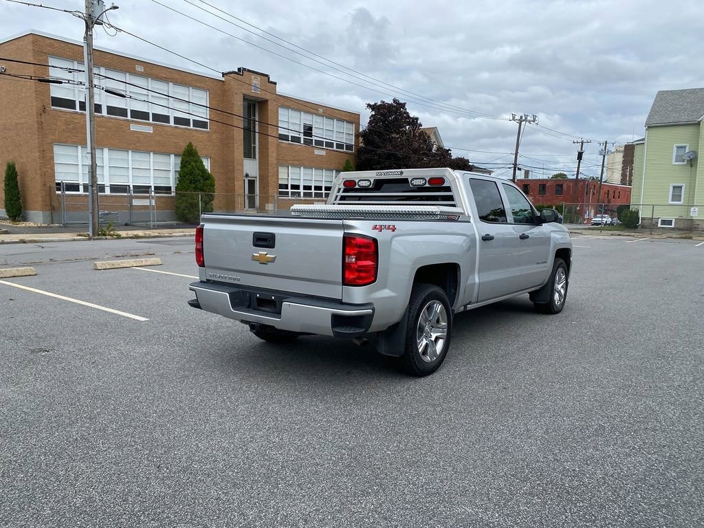 Used 2018 Chevrolet Silverado 1500 Custom w/ Custom Value Package image 5