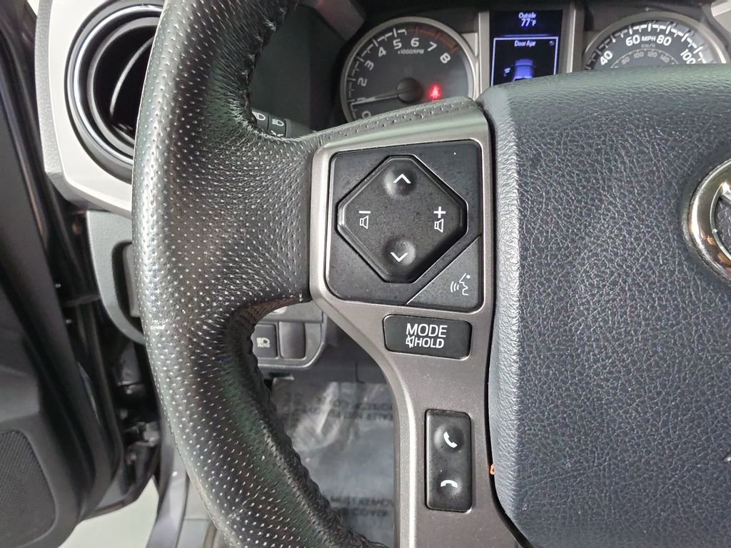 Used 2019 Toyota Tacoma SR5 RWD image 14