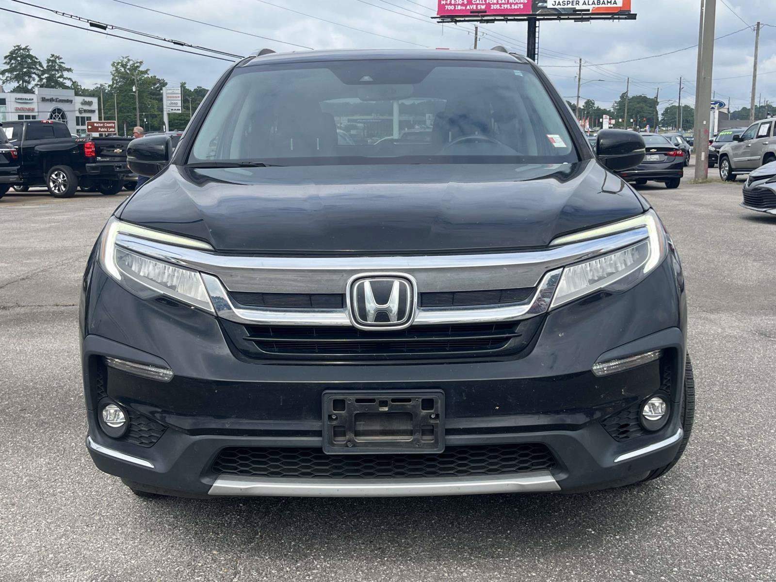 Used 2022 Honda Pilot Touring image 8