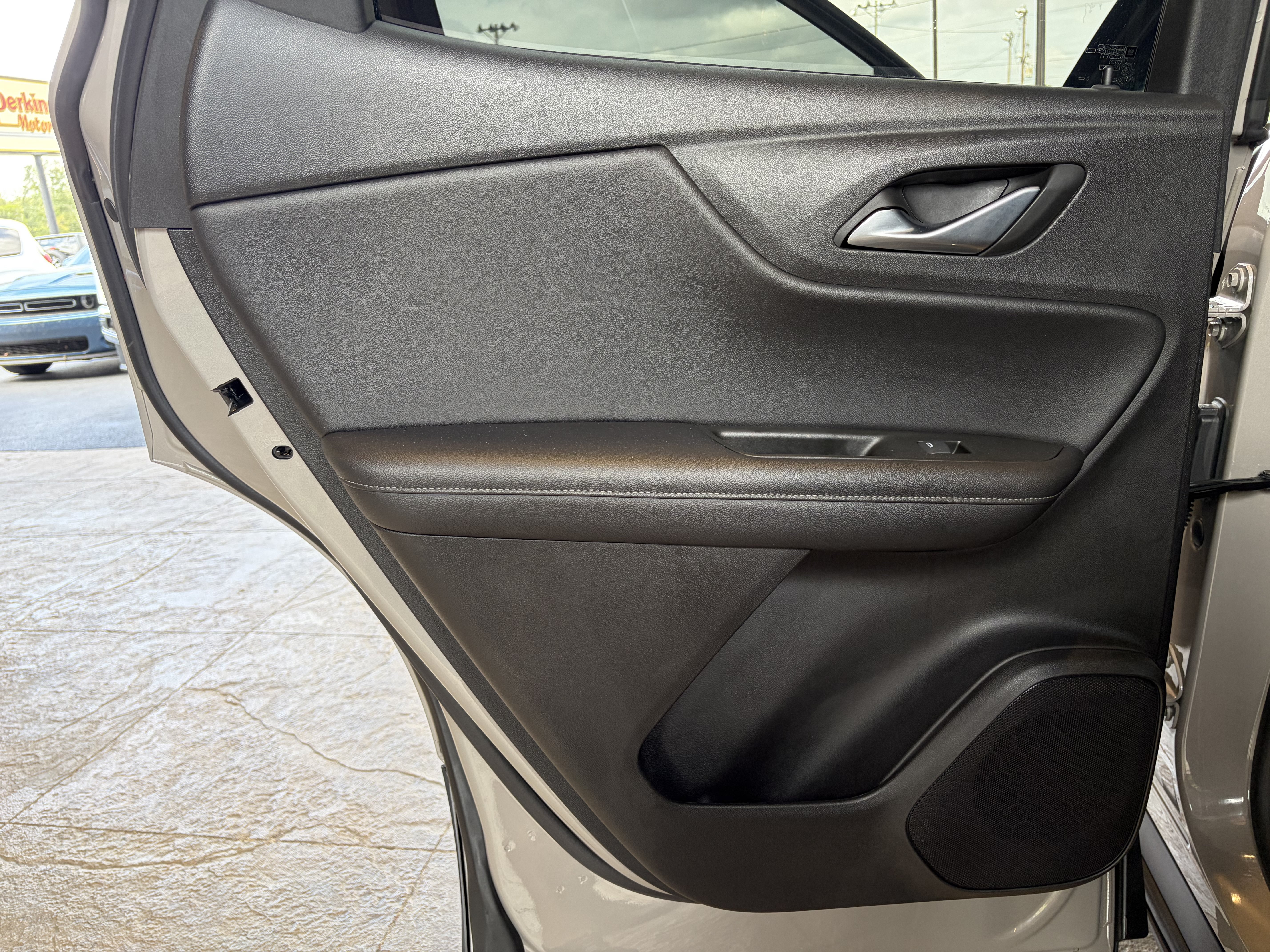Used 2021 Chevrolet Blazer LT FWD image 21