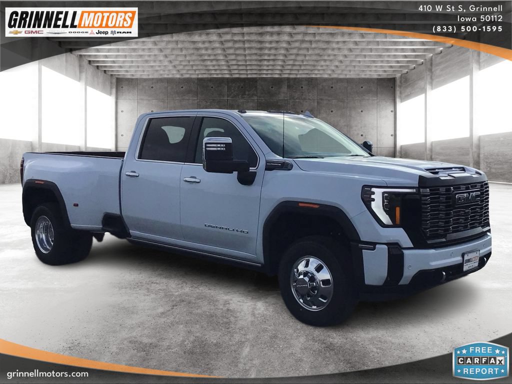 New 2026 GMC Sierra 3500 Denali Ultimate AWD/4WD image 3