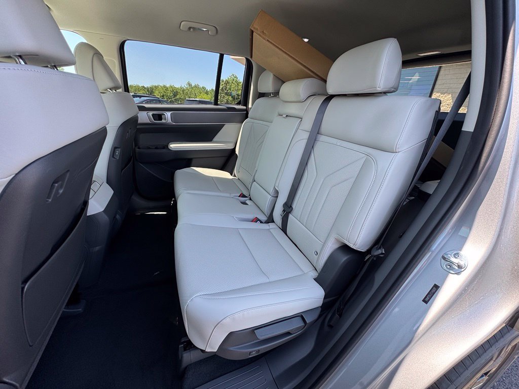 New 2026 Hyundai Santa Fe SEL AWD/4WD image 11