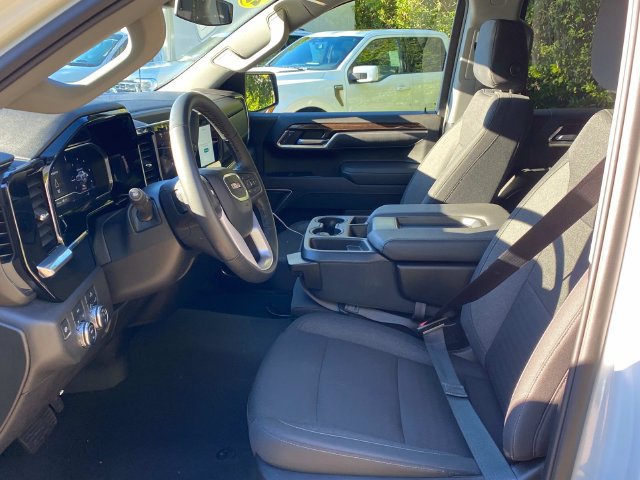 Used 2025 GMC Sierra 1500 Elevation AWD/4WD image 11