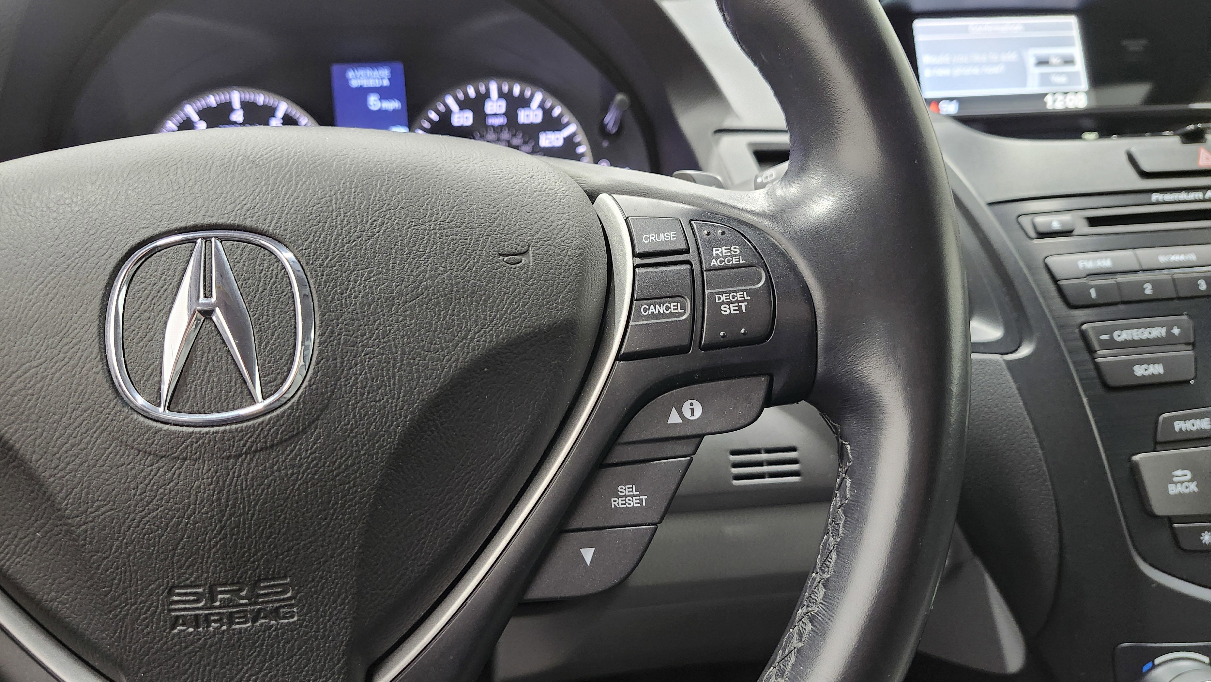 Used 2018 Acura RDX image 35