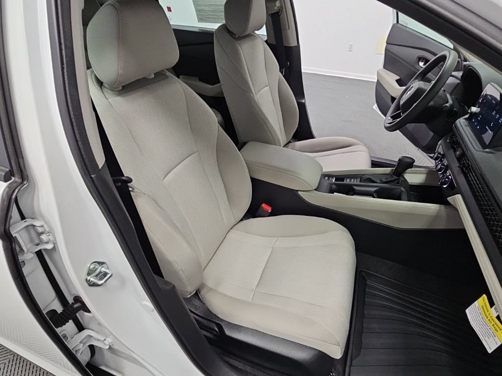 Used 2026 Honda Accord LX image 36