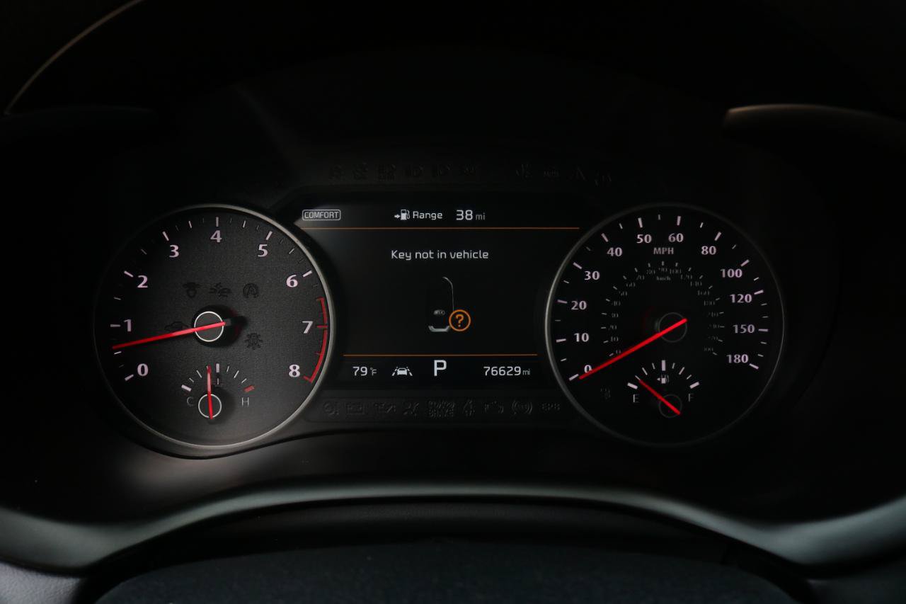 Used 2020 Kia Stinger GT2 AWD/4WD image 34