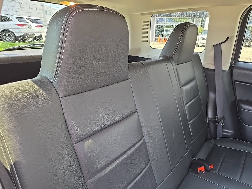 Used 2017 Jeep Patriot High Altitude AWD/4WD image 34
