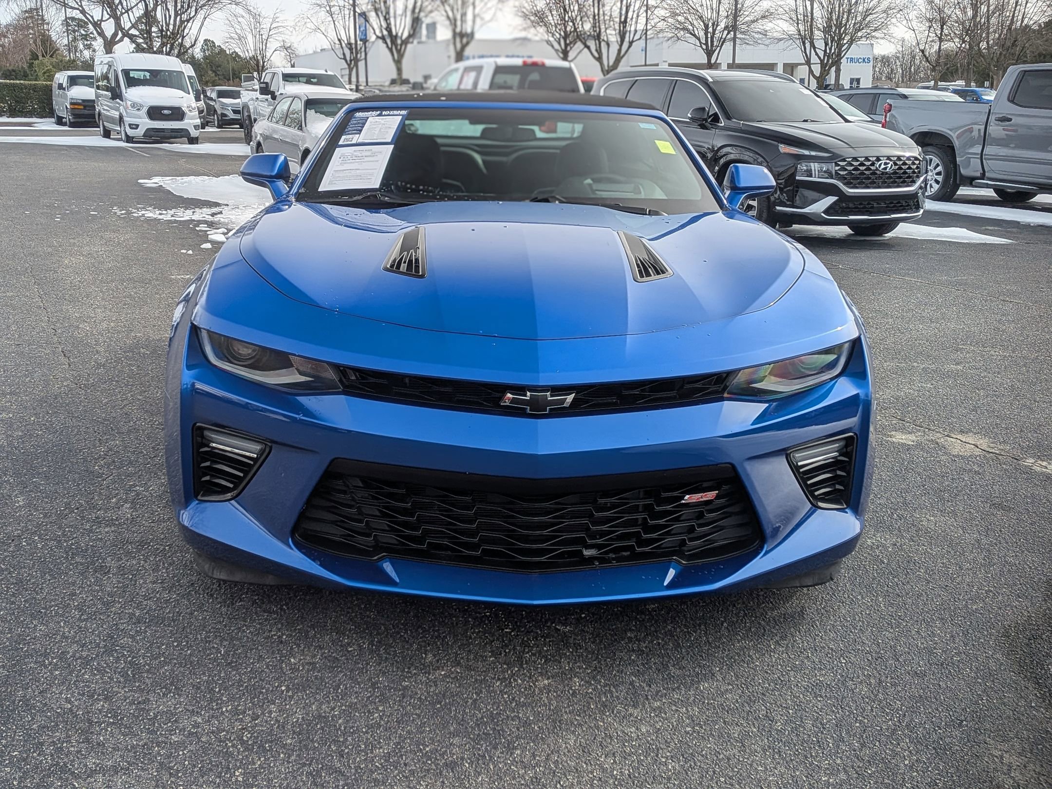 Used 2018 Chevrolet Camaro SS image 3