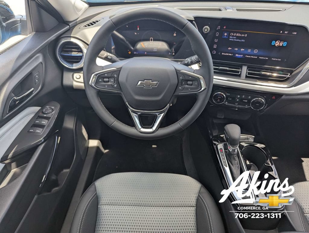 New 2026 Chevrolet Trax LT w/ Sunroof Package FWD image 15