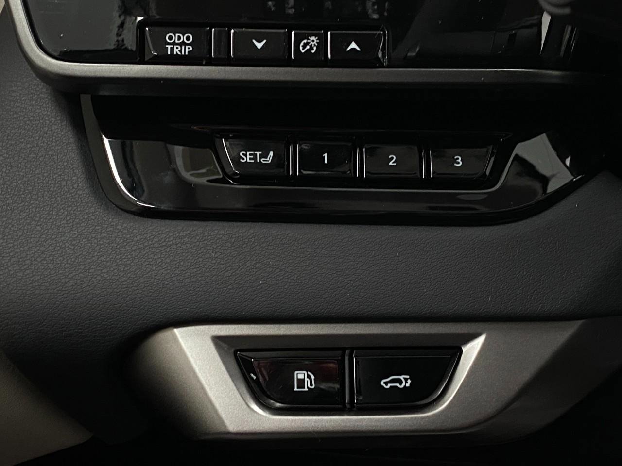 New 2025 Lexus RX 350 AWD image 14