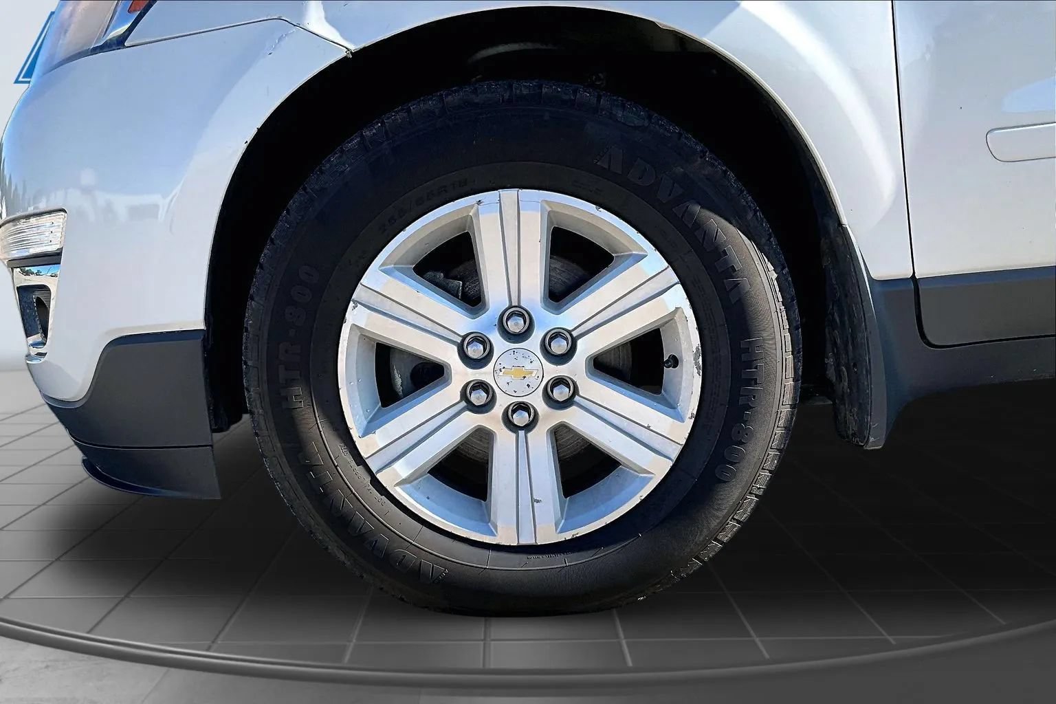 Used 2013 Chevrolet Traverse LT AWD/4WD image 32