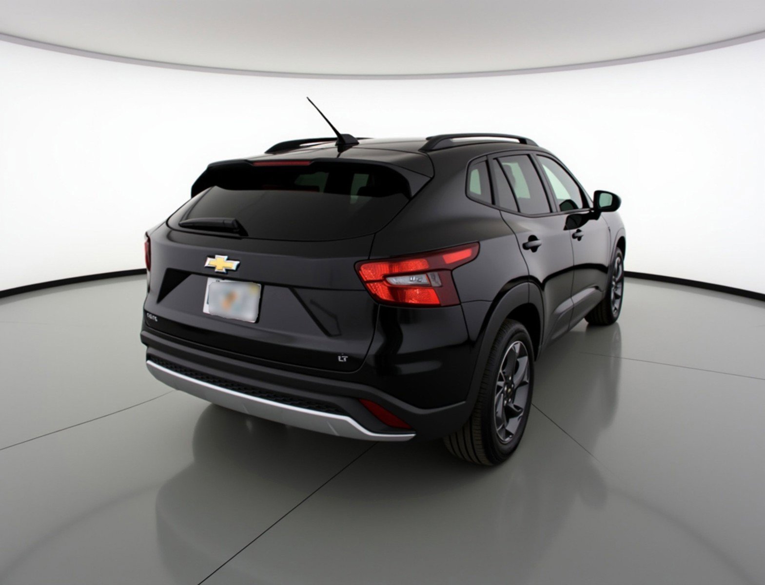Used 2025 Chevrolet Trax LT w/ LT Convenience Package FWD image 9
