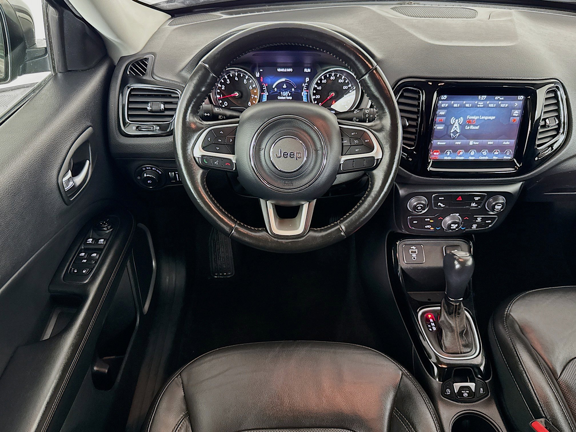 Used 2018 Jeep Compass Limited w/ Navigation Group FWD image 16