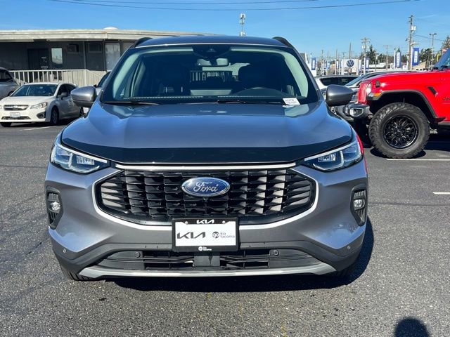 Used 2024 Ford Escape Platinum image 5