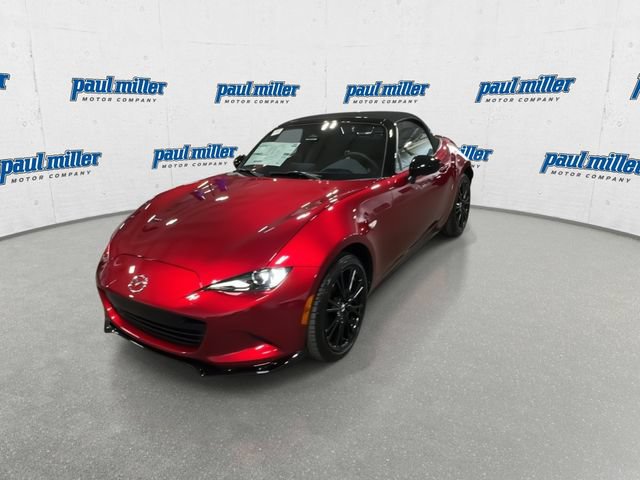 New 2026 MAZDA MX-5 Miata Club w/ Weather Package RWD image 4