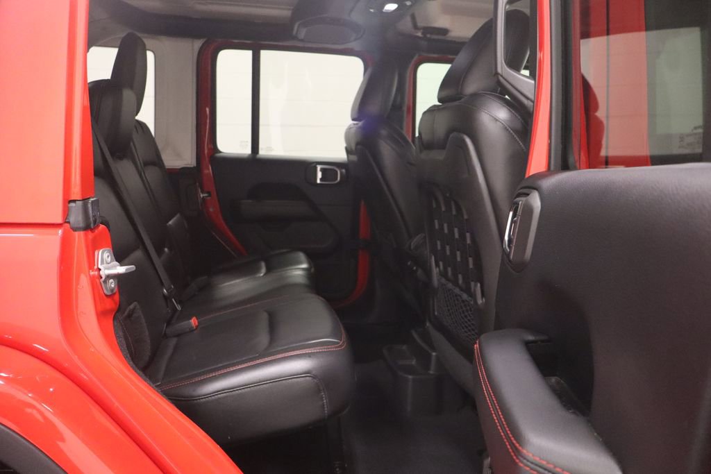 Certified 2018 Jeep Wrangler Unlimited Rubicon w/ Safety Group image 17