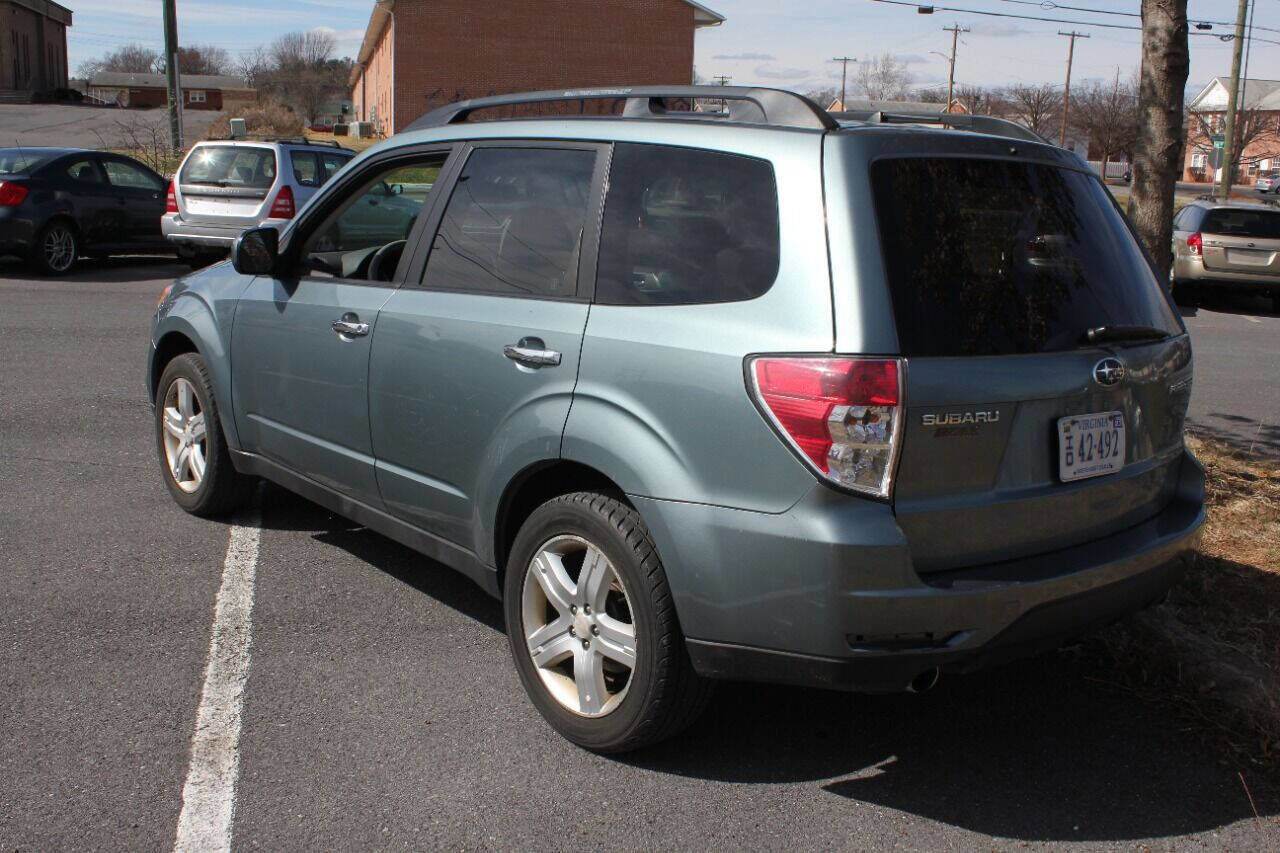 Used 2009 Subaru Forester 2.5X Limited image 8