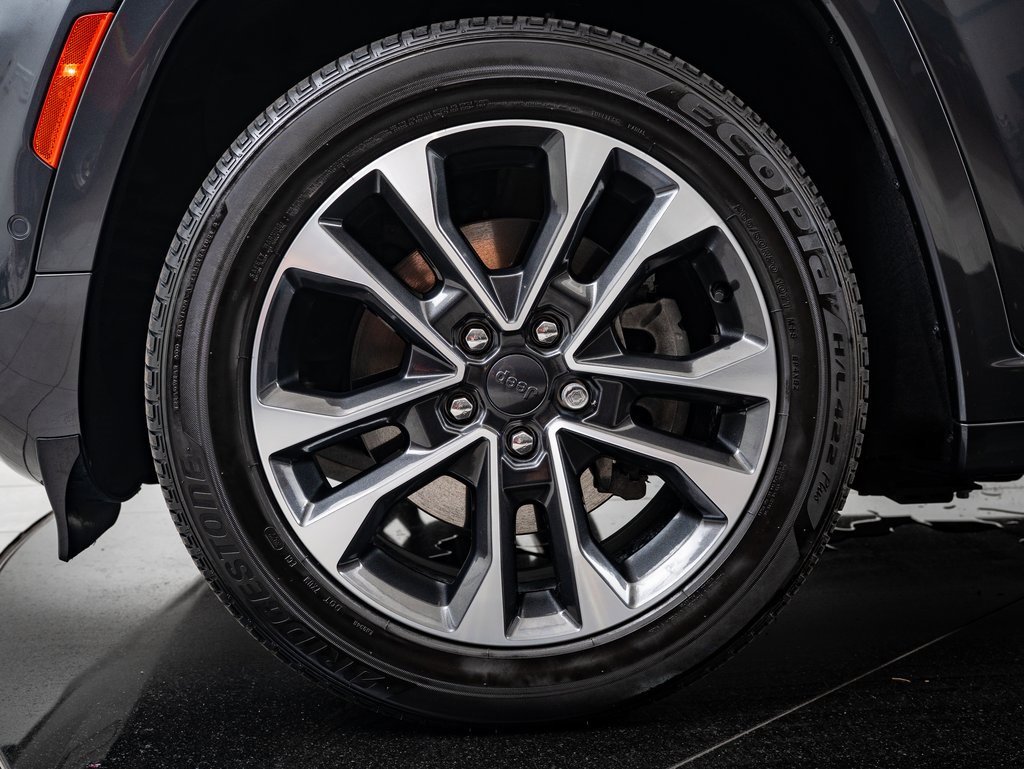 Used 2022 Jeep Grand Cherokee Overland image 13