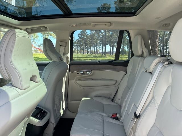 New 2026 Volvo XC90 B6 Ultra w/ Protection Package AWD/4WD image 23
