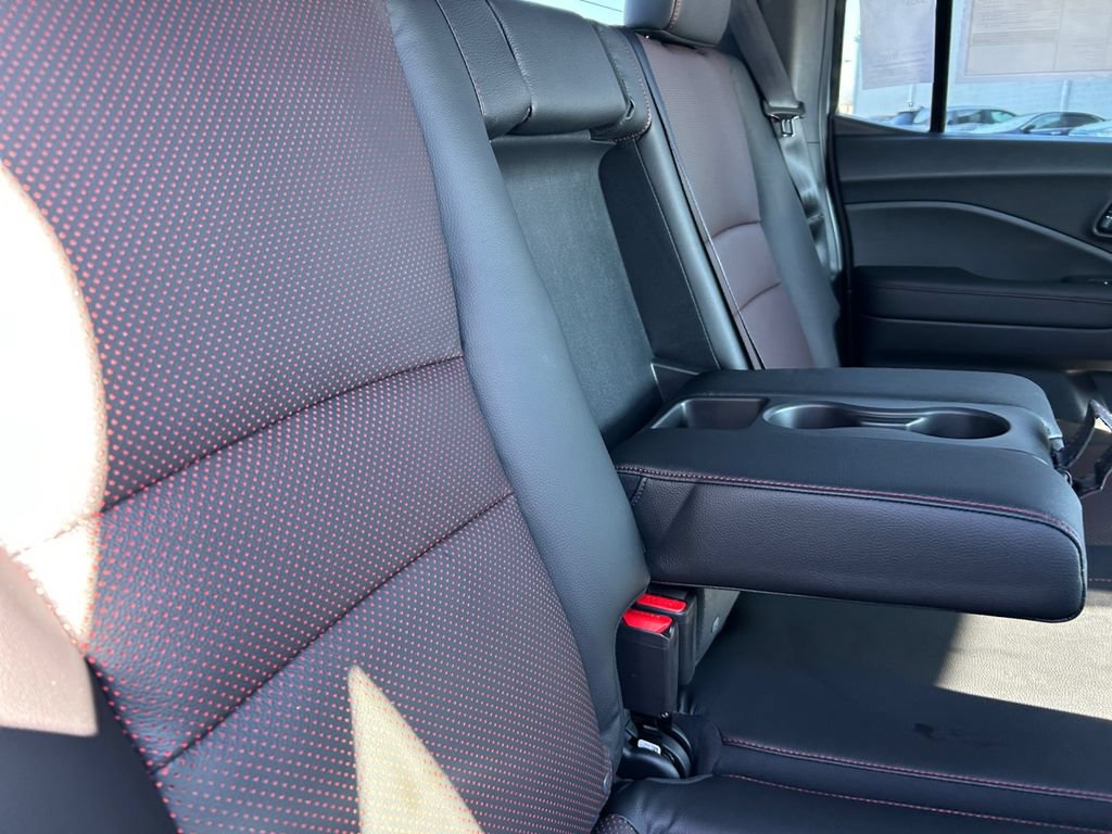 New 2026 Honda Ridgeline Black Edition image 18