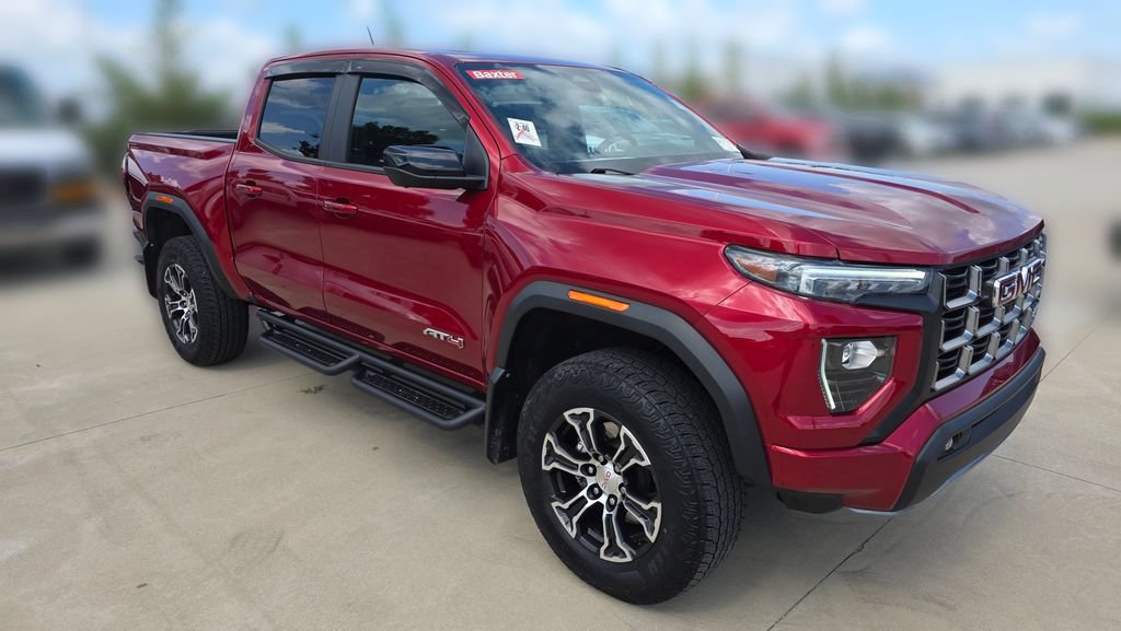 Used 2024 GMC Canyon AT4 w/ AT4 Premium Package AWD/4WD image 7