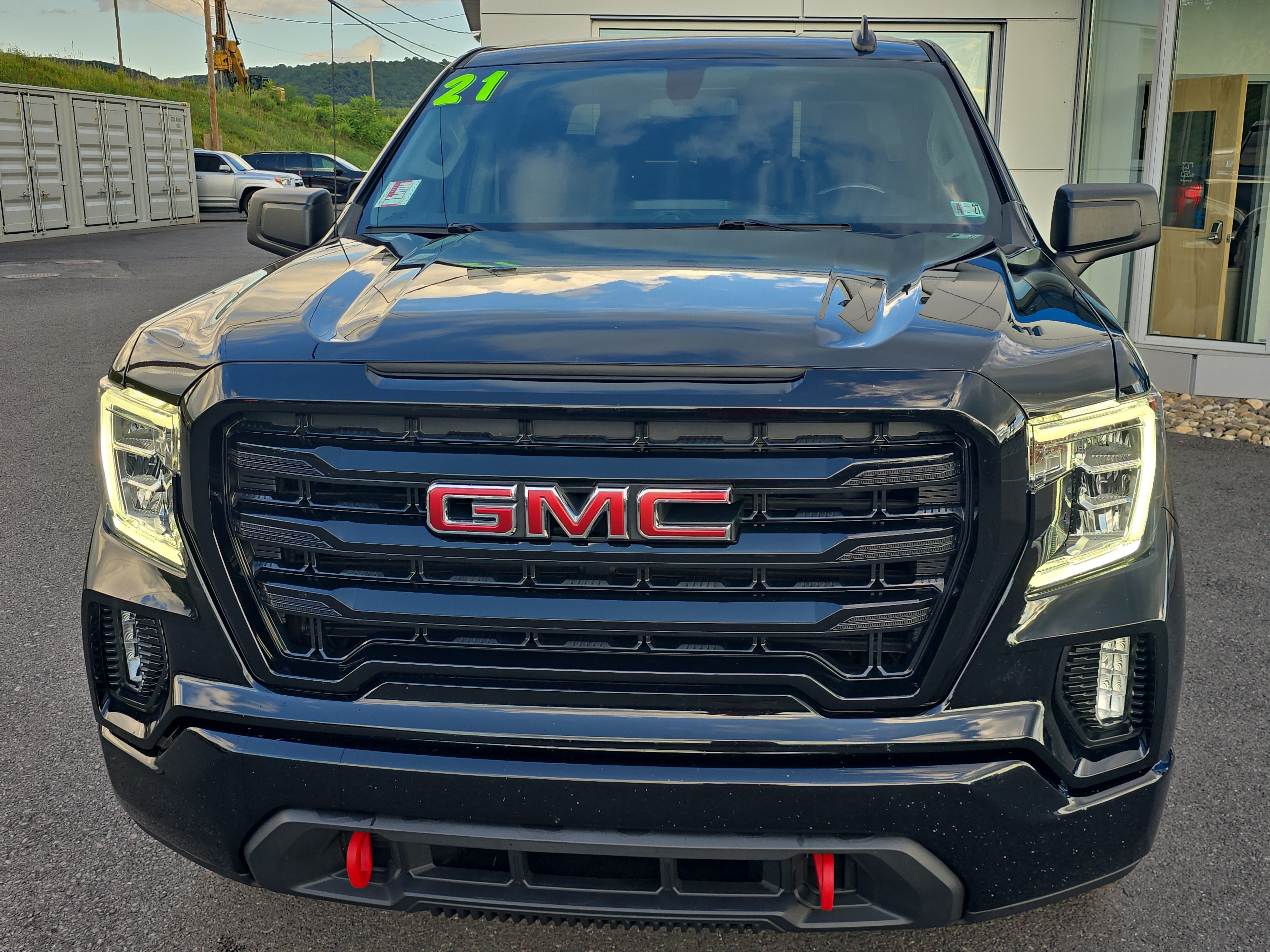 Used 2021 GMC Sierra 1500 Elevation w/ Preferred Package AWD/4WD image 8