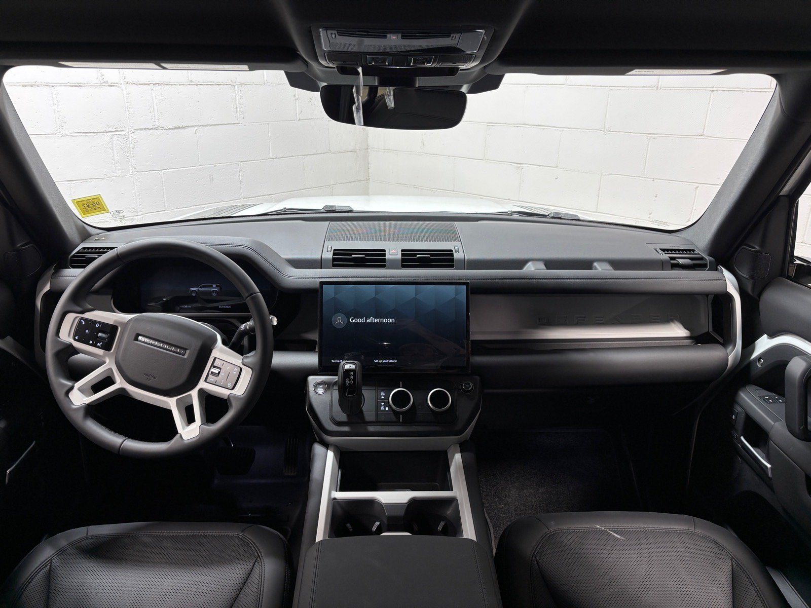Used 2026 Land Rover Defender 110 X-Dynamic SE AWD/4WD image 36