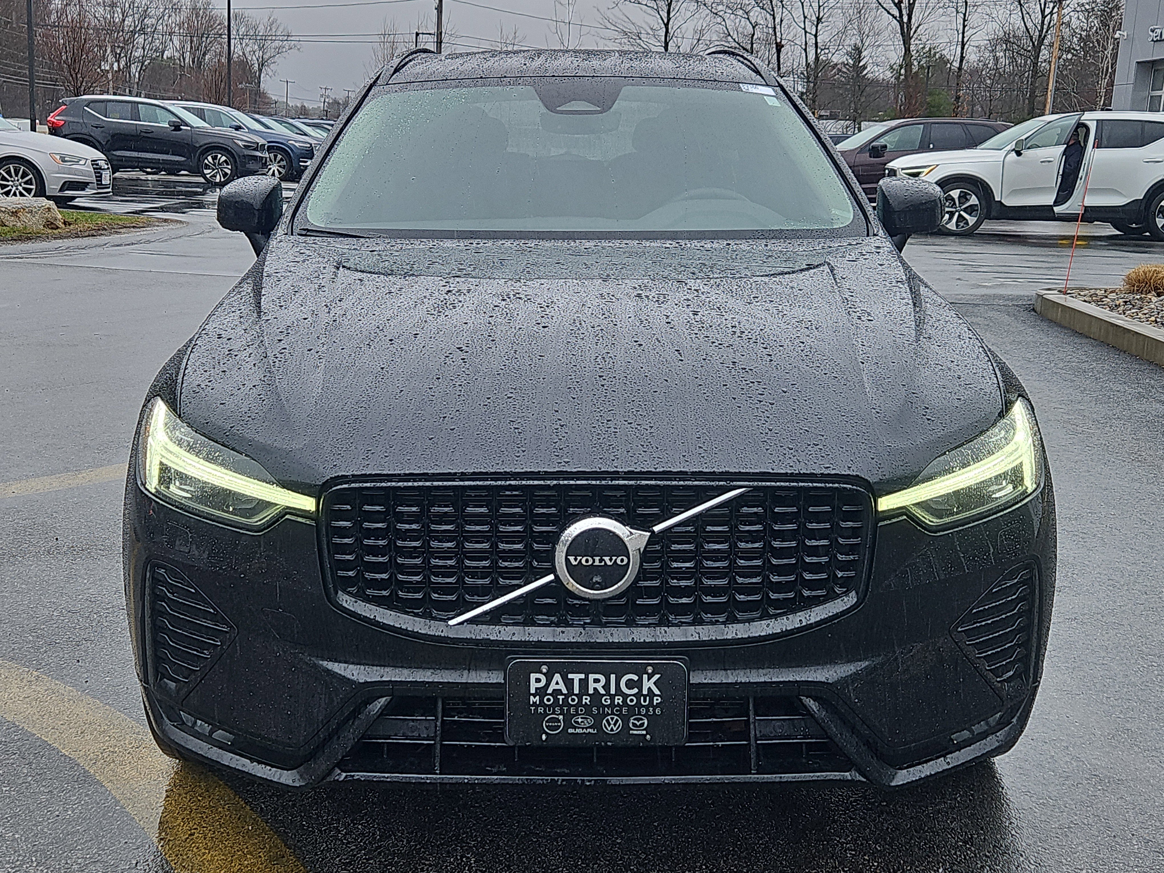 Used 2023 Volvo XC60 B5 Plus w/ Climate Package image 24