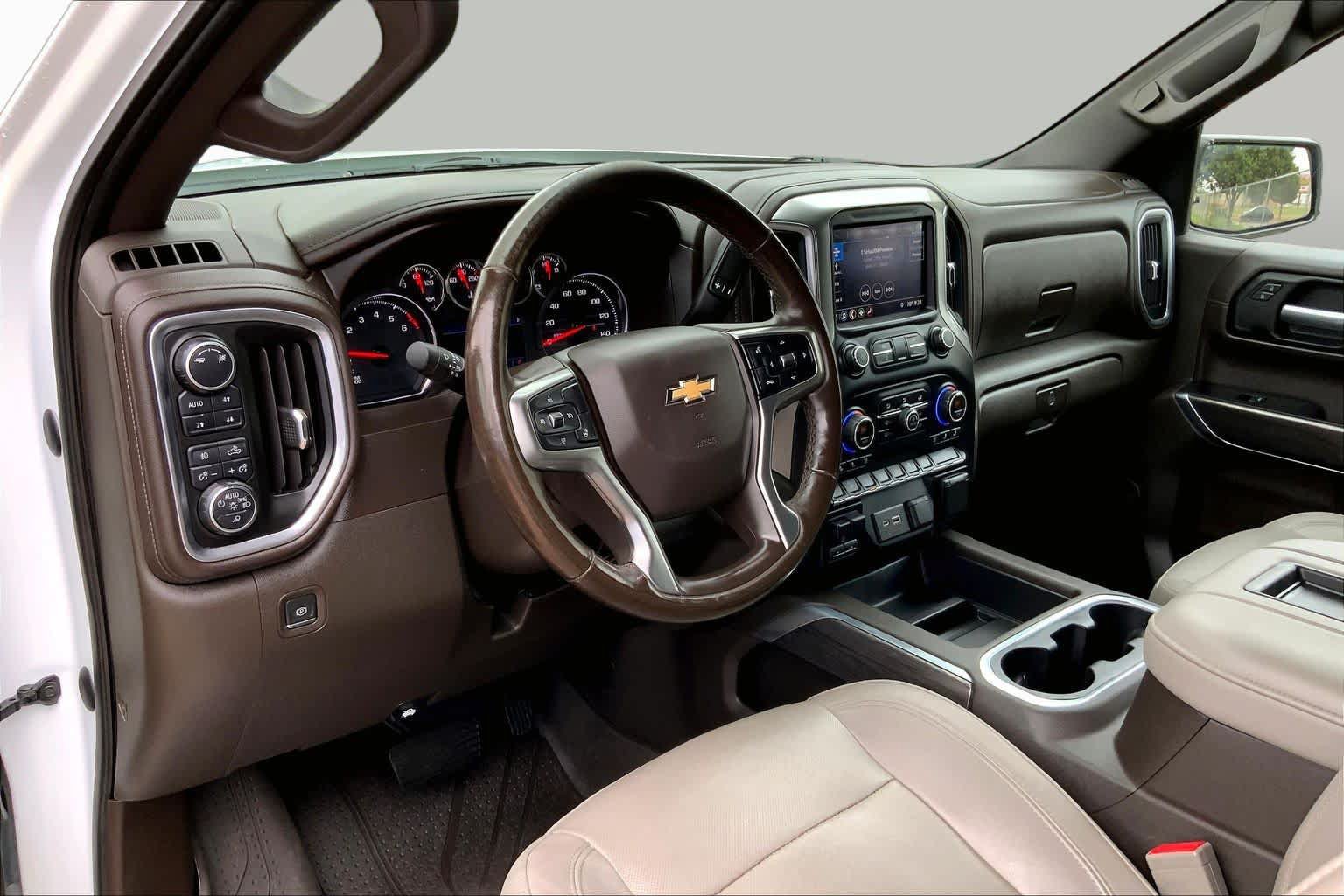 Used 2019 Chevrolet Silverado 1500 LTZ AWD/4WD image 18