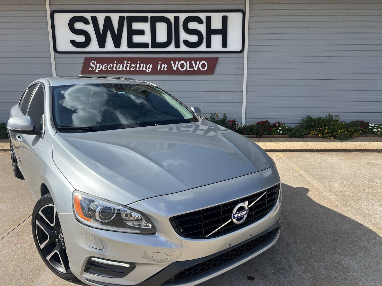 Used 2018 Volvo S60 T5 Dynamic w/ Vision Package