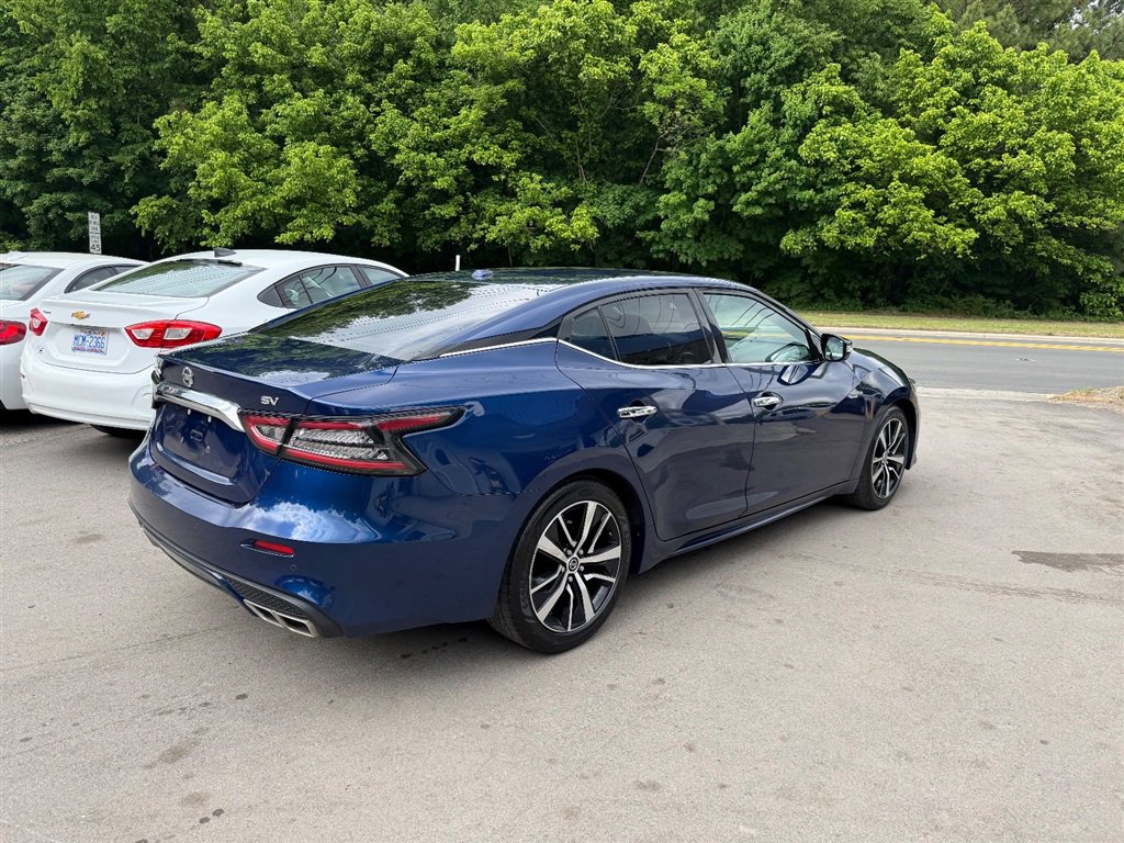 Used 2022 Nissan Maxima SV w/ Floor Mat Group FWD image 3