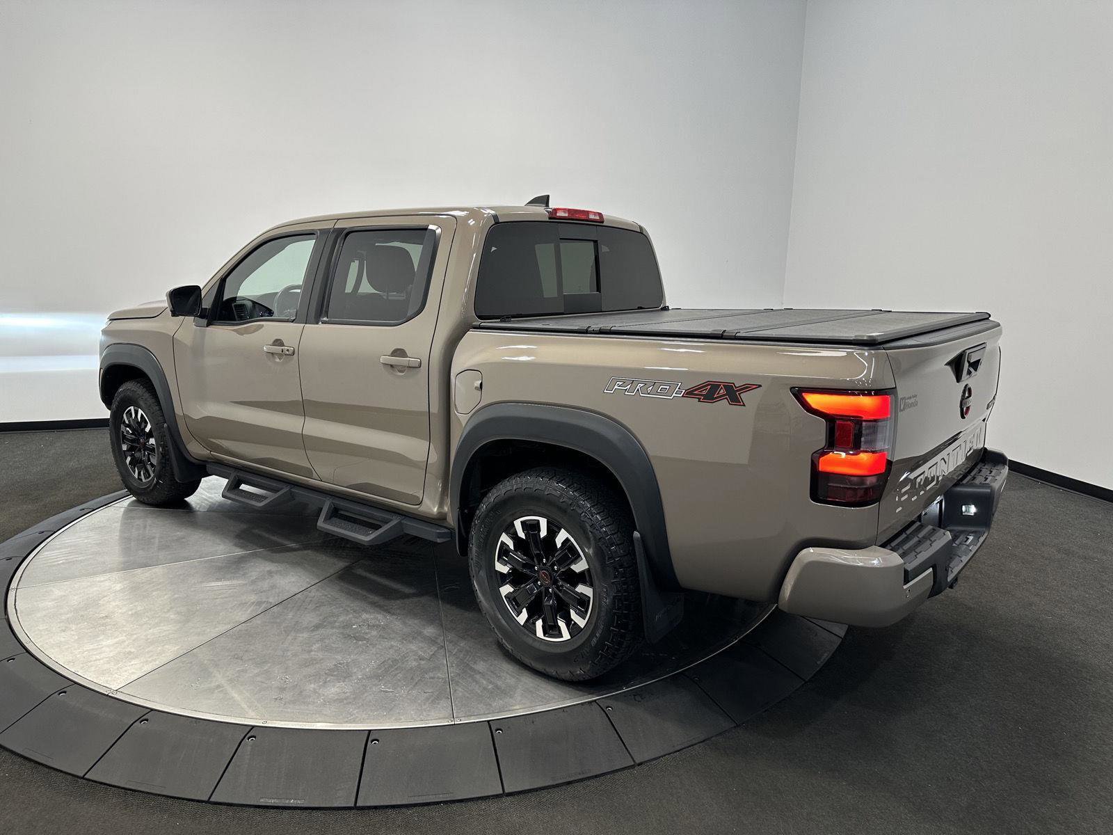 Used 2023 Nissan Frontier PRO-4X w/ Pro Convenience Package AWD/4WD image 5