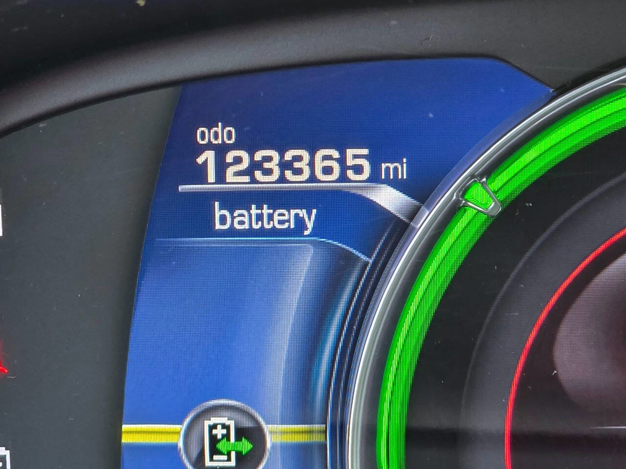 Used 2014 Cadillac ELR Base 2dr Coupe w/ Luxury Package image 19