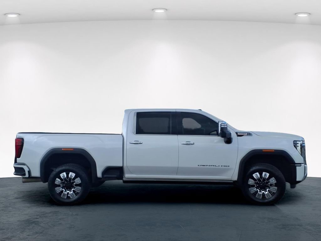 Used 2024 GMC Sierra 2500 Denali w/ Denali Reserve Package image 5