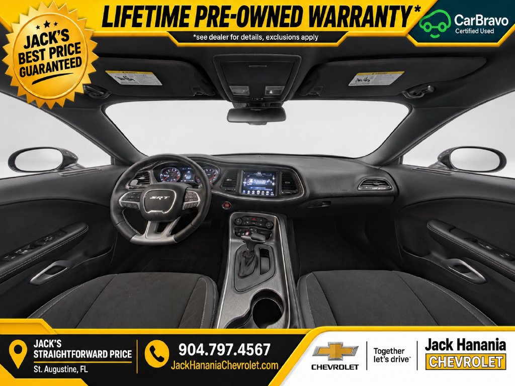Used 2015 Dodge Challenger SRT RWD image 11